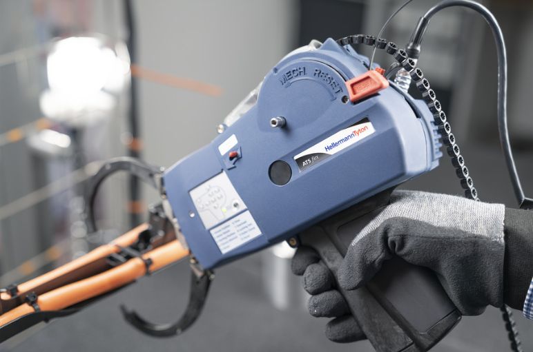 Waste-free bundling with the Automatic cable tie tool ATS flex