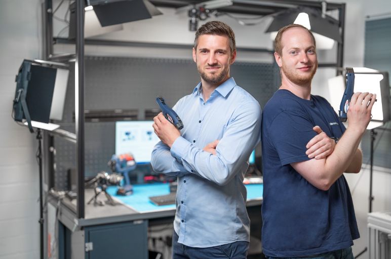 We are your engineering partner in automation.