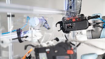 Fully-automated cable harness production in the automotive industry