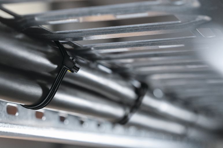 Vibration-resistant cable ties