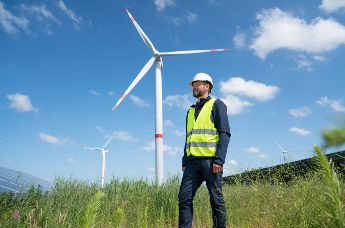 Cable management for wind turbines