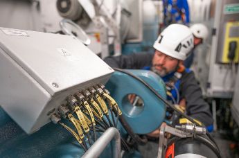 Cable identification for wind turbines: labels and markers