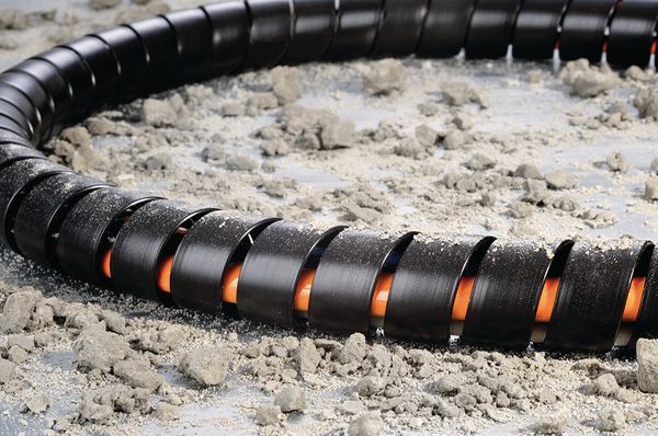 Îmbinare cu spirală cu pereți masivi pentru conductele hidraulice din utilajele pentru construcții
