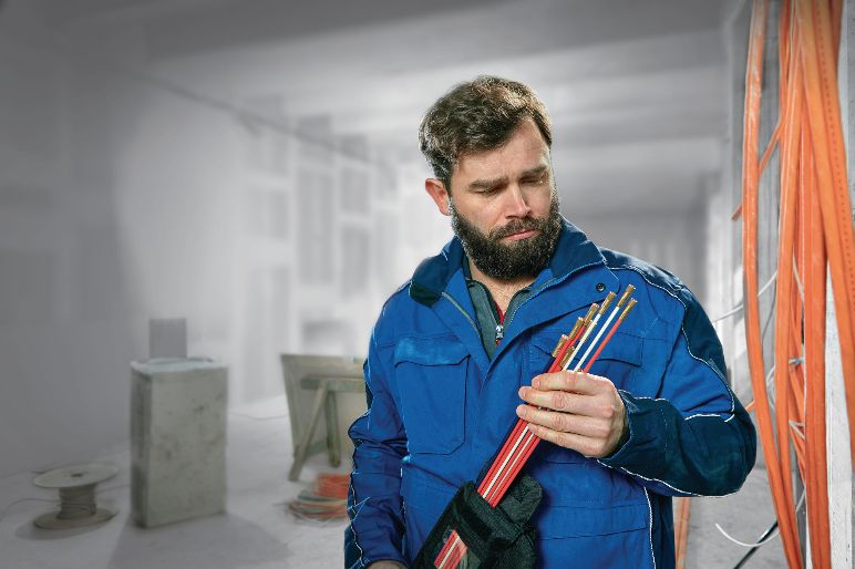 Trăgătoare de cabluri CableScout+