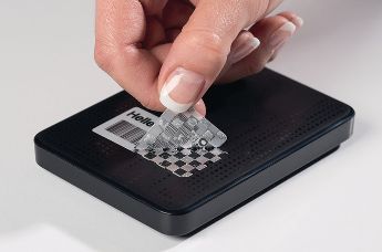 Industrial labelling to combat manipulation