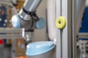 Robust RFID hard tags