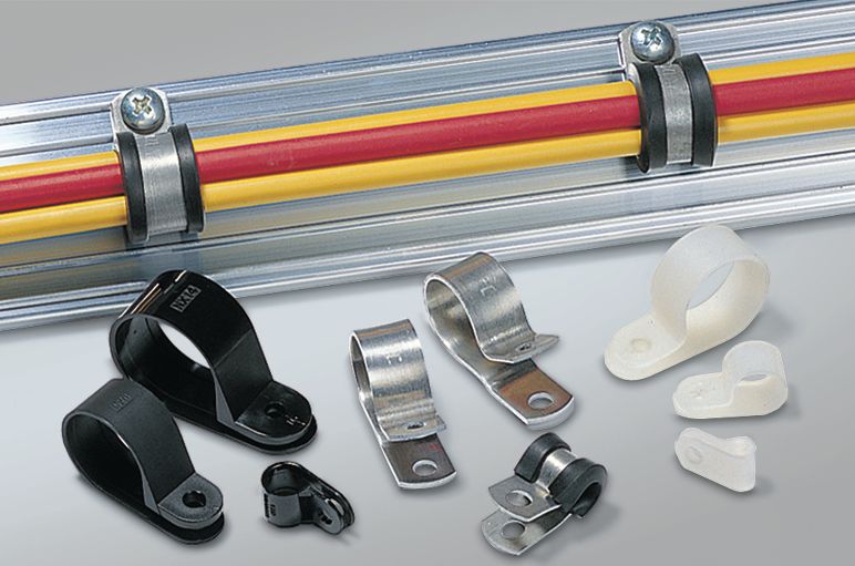 Cable clips with screws for heavy cable bundles