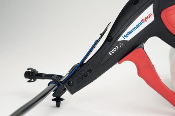 Soft Grip ties can be tensioned and cut with the EVO9 SG tool