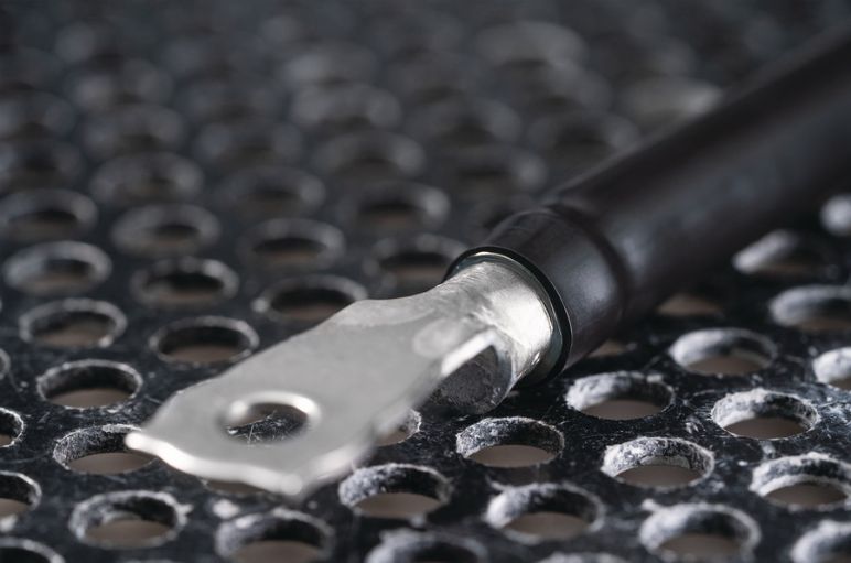 Cable insulation sleeve for rolling stock