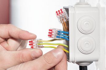 Универсални клеми за свързване на кабели - HelaCon Releasable