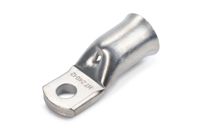 Circuit breaker cable lug