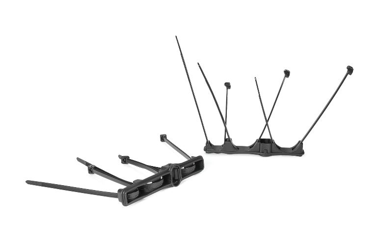 Product image with fixing elements