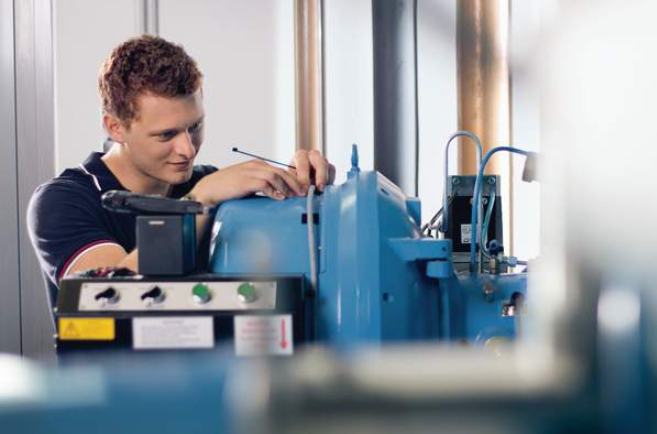 With this eLearning, we would like to provide an introduction to the importance of holding forces in our products.