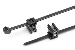 Kabelbinder (PP) mit Anti-Rutsch-Gravur, montiert mit EdgeClip für die Kabelführung von oben.