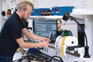 One-step printing of label jobs to one or more thermal transfer printers simultaneously.