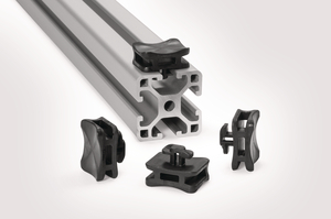 Element mocujący ACFM8W6.2PT3 z aluminiowym profilem konstrukcyjnym.