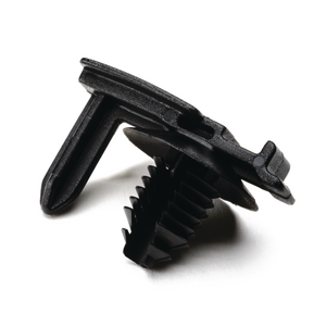 Head design contains clamping rails to provide full circumferential compression around bundles.