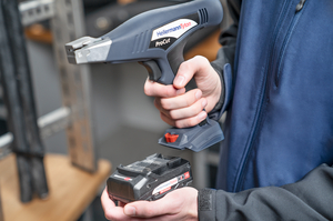 ProCut: battery powered application tool.