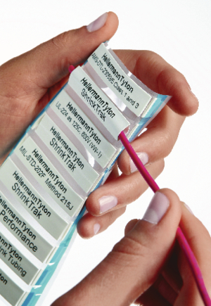 Step 2: Pull marker away from the liner