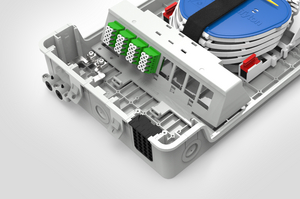 MDU-S3-32 with 8 LC APC Quad Adaptors and 4 SE IR MKII Splice Trays.