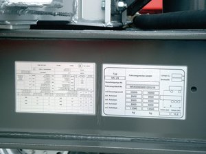 Type plate of an HGV trailer with protective laminate.