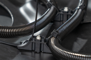 It enables precise cable positioning and supports efficient use of available installation space.