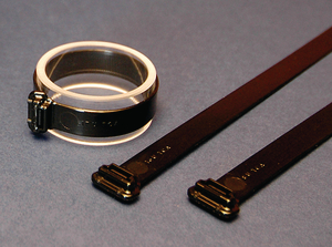 Opaska Wide Strap obsluguje duzy zakres srednic: 9,5 mm - 104 mm.