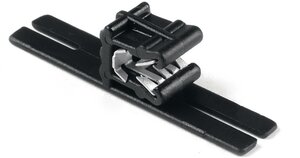 Os cabos e condutores podem ser fixados com uma abraçadeira ou fita adesiva na barra do elemento de montagem.