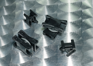 The spacers can be easily rotated by hand, allowing the bundles to be crossed and rotated at any angle.