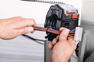 Do stosowania z zestawem do pracy stołowej.