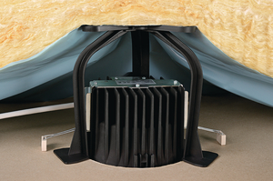 SpotClip-Kit 150 toegepast in een verlaagd plafond.