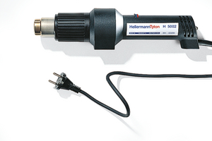 H5002 - The light, convenient hot air tool.