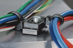 T50SOSWSP5E-2, parallel installation using two fixing ties.