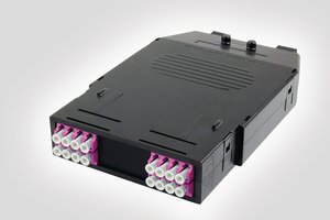 RapidNet 8 Fibre LC Cassette with 2 MTP Connector on Rear