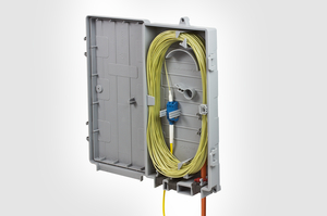 CCE loaded with fibre and 1 LC PC Adaptor.