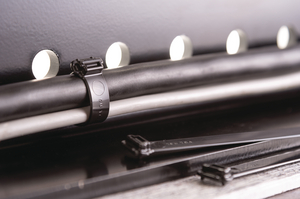 The wide strap cable tie accommodates a large range of bundle diameters: 9.5mm - 104mm.