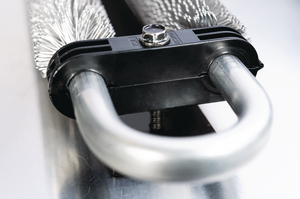 These clamps separate multiple bundles and secure them to any surface with a 6.8 mm stud or bolt.