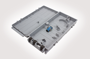 Customer Connection Enclosure with 1 SC PC adaptor.