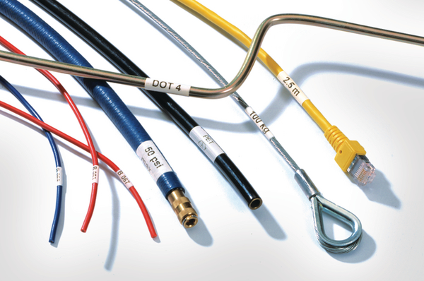 Einfache Etikettierung von flexiblen, halbflexiblen und starren Kabeln und Leitungen mit Helatag Kabellaminieretiketten.