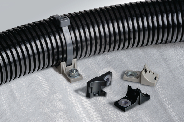 These HDM (Heavy duty mount) are suitable for assembling on screws.